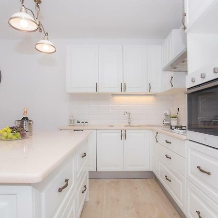 שיבניק Apartman Slavice מראה חיצוני תמונה
