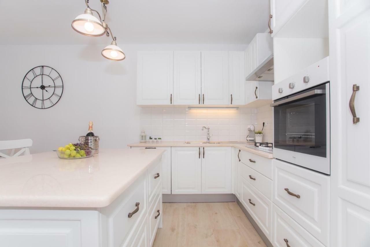 שיבניק Apartman Slavice מראה חיצוני תמונה