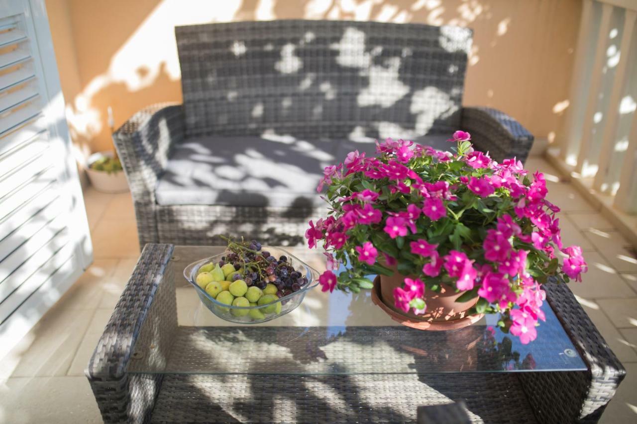 שיבניק Apartman Slavice מראה חיצוני תמונה
